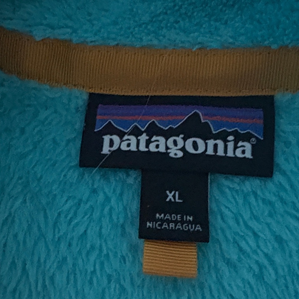 Vintage Patagonia Turquoise and Orange Women's Sweater - Picture 5 of 8